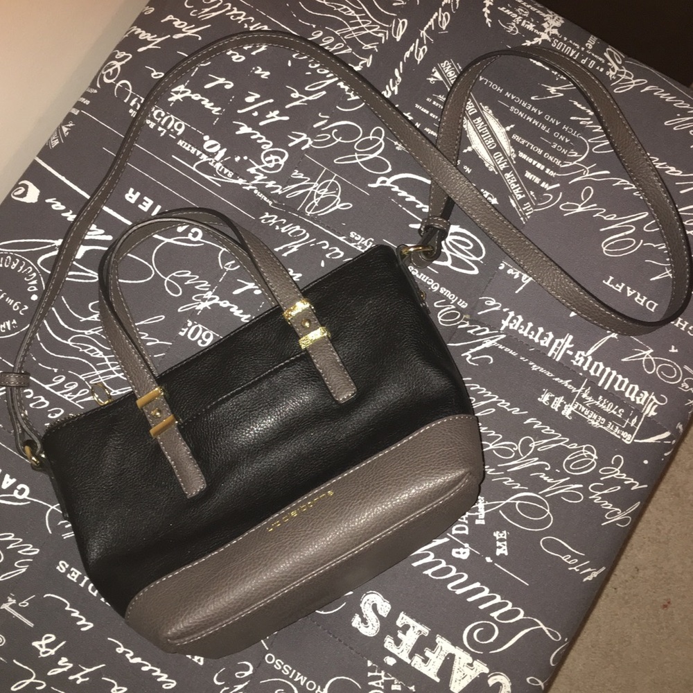 Liz Claiborne purse, in perfect condition